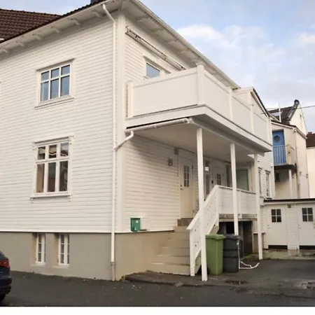 Stylist 2 Bed - Perfect For Ons Apartment